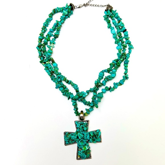 TRIPLE STRAND TURQUOISE NUGGET NECKLACE WITH 3” TURQUOISE CROSS - Picture 1 of 8